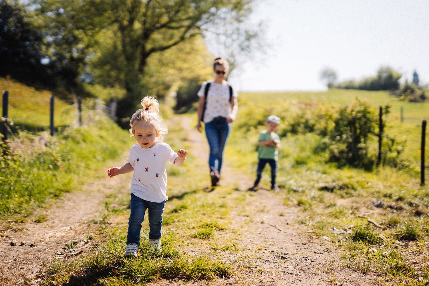 Vitamine D enfant : comment éviter la carence et ses risques ?